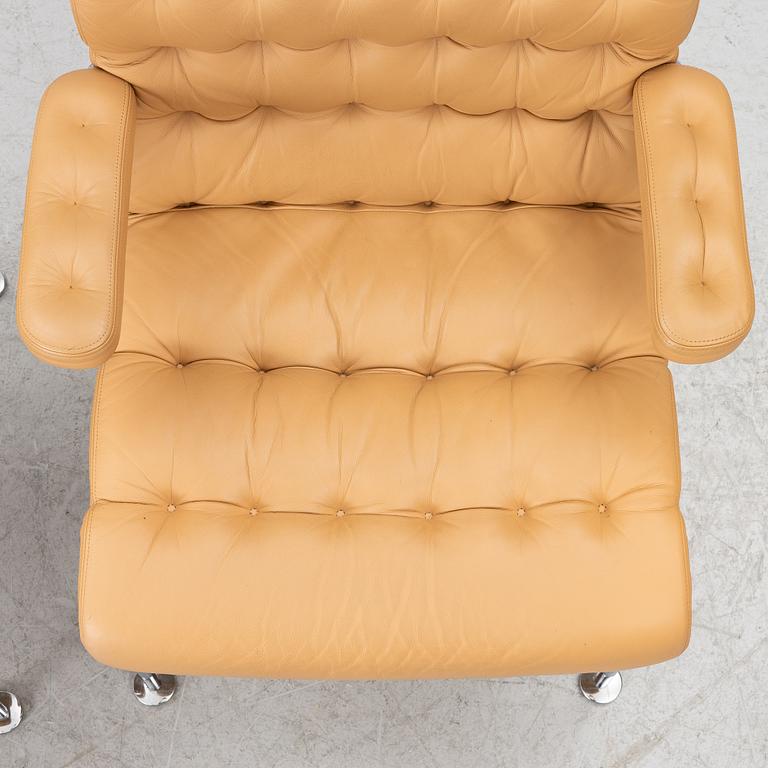 Bruno Mathsson, Armchairs, a pair, “Birgitta”, Dux.