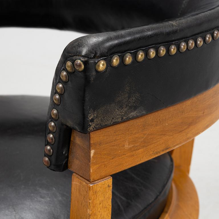 A 'Löten' swivel office chair by E K Augustosson for Hjalmar Jackson AB 1967.