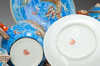 TESERVIS, 13 delar, porslin, troligen Japan, 1900-talets mitt.
