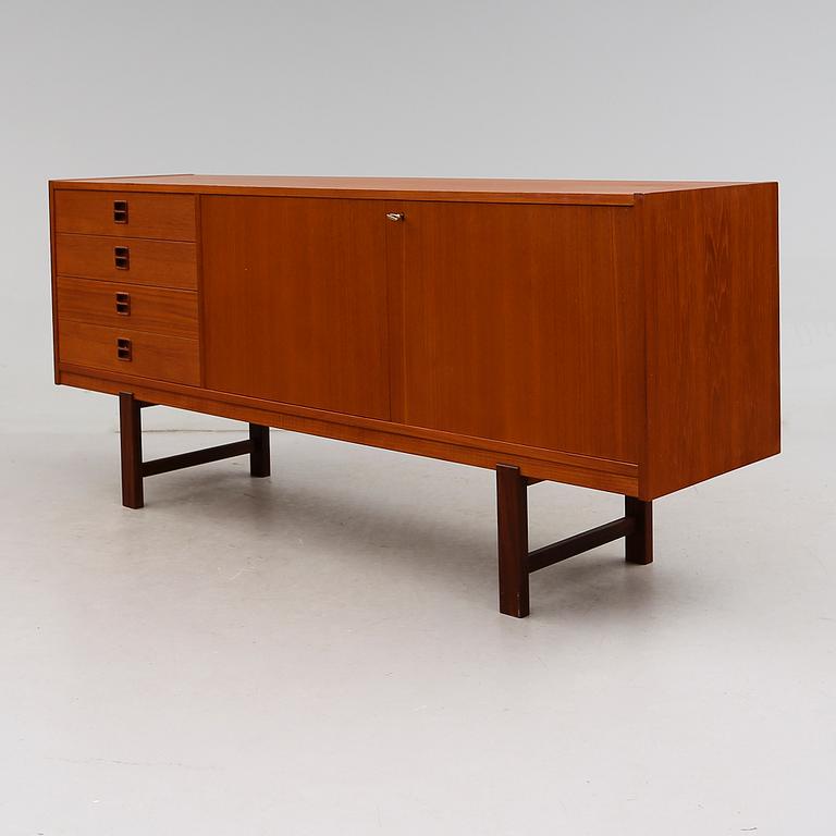SIDEBOARD, 1900-talets andra hälft.