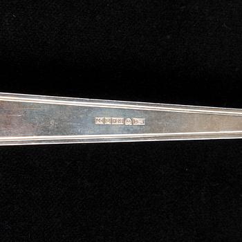 BESTICKUPPSÄTTNING, 102 st, silver, Auran Kultaseppä, Åbo, 1950/60-tal. Totalvikt utan knivar ca 1876 g.