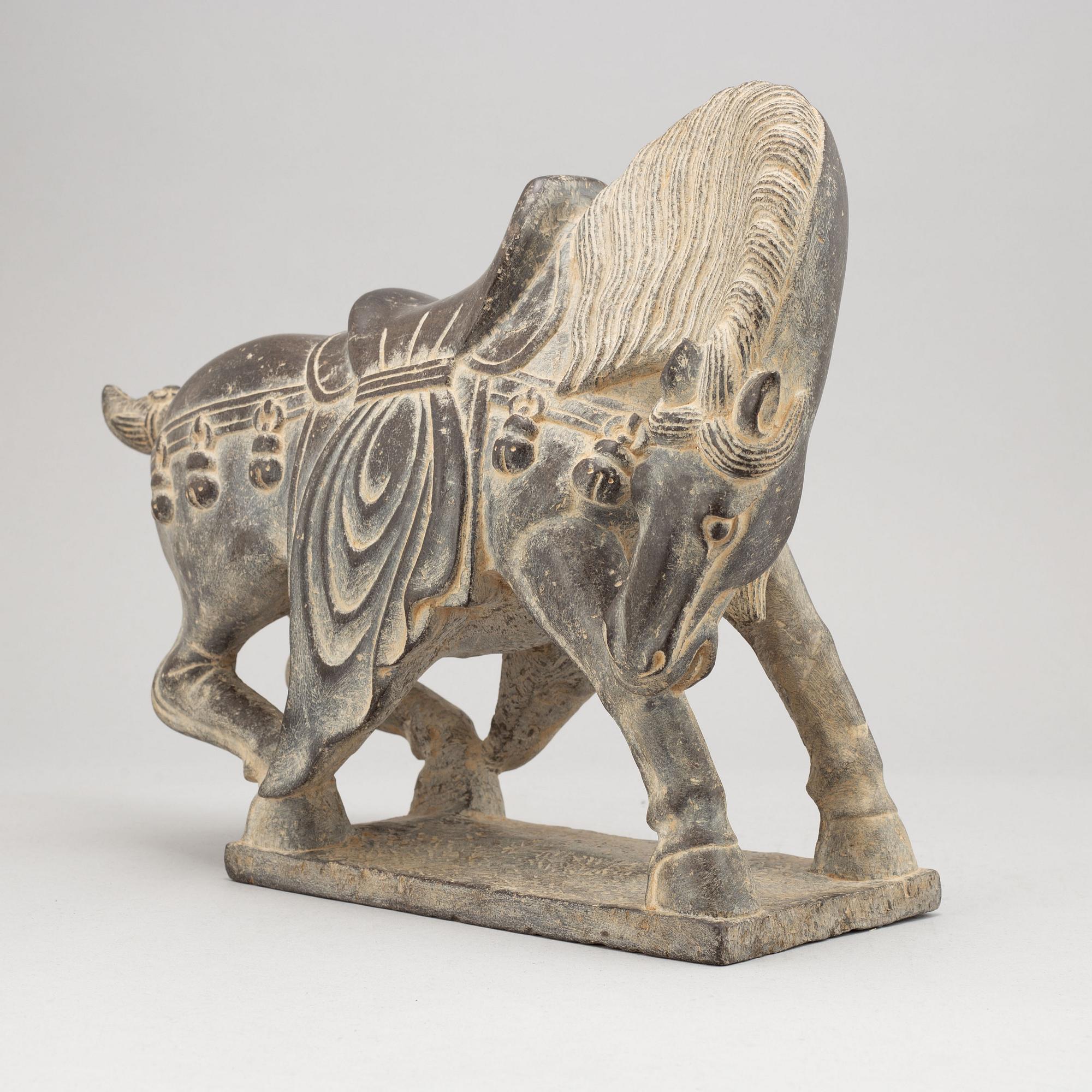 Skulptur i form av häst, Tang-stil, Kina, sen tillverkning.