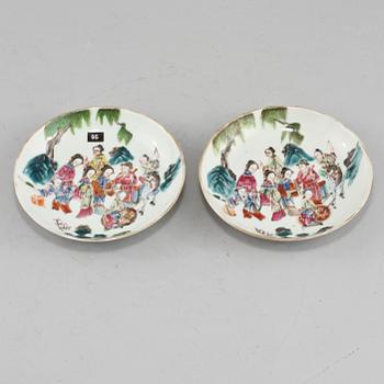 FAT, ett par, porslin, Kina, troligen 1800-tal.