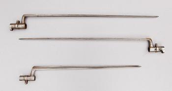 BAJONETTER, 3 st, stål, 1800-/1900-tal.