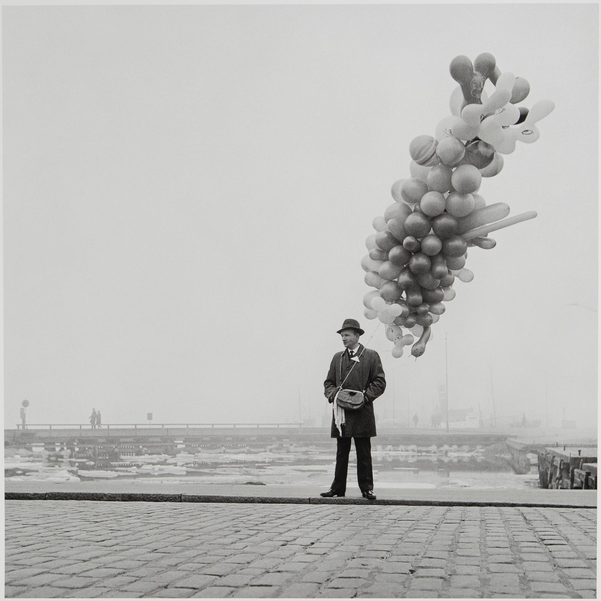 Ismo Hölttö, "Market Square, Helsinki 1964".