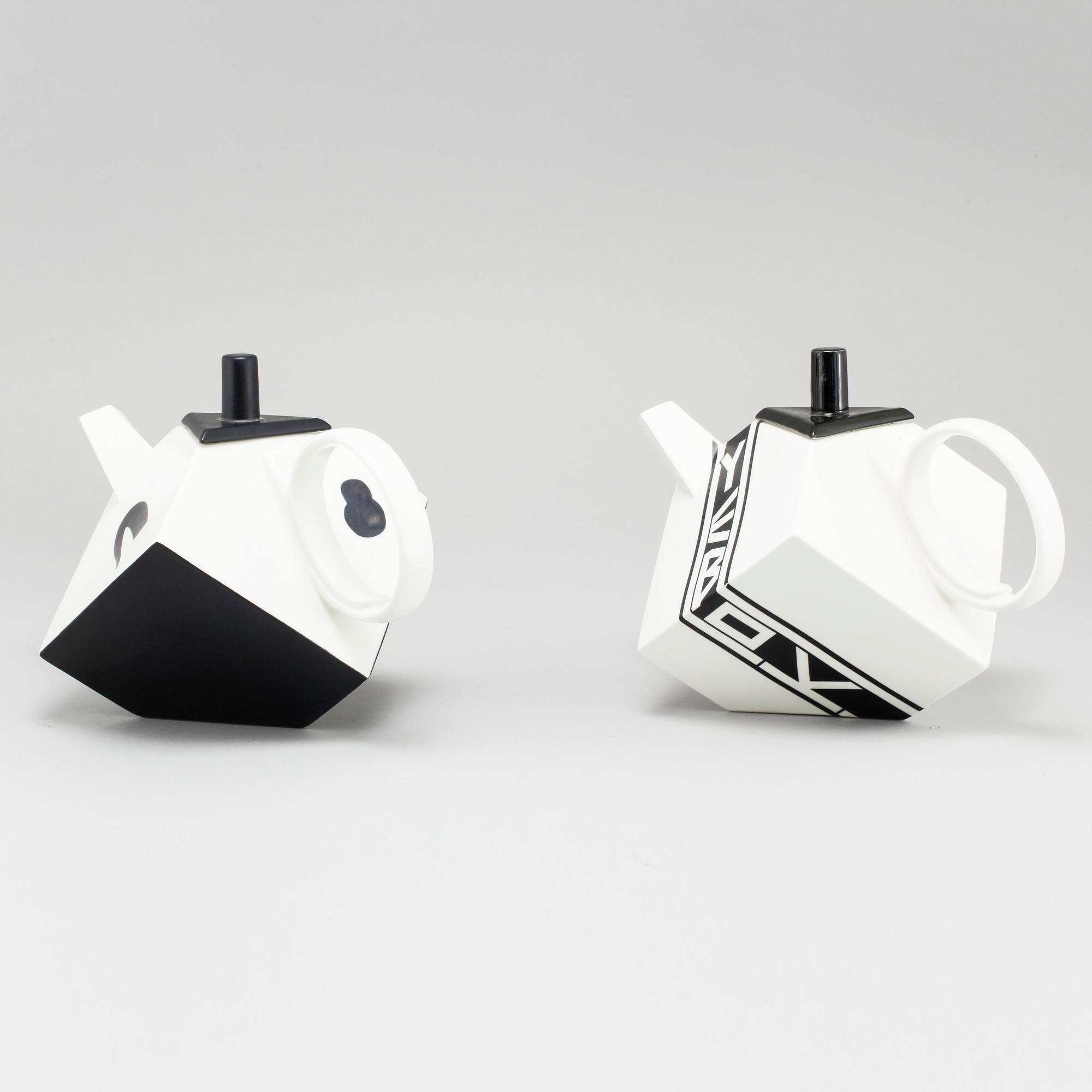 ROLF SINNEMARK, two "Cube" porcelain teapot for Rörstrand in the late 20th century.
