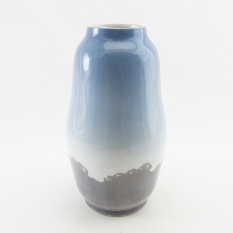 Vas Royal Copenhagen Danmark porslin 1900-talets mitt/andra hälft.