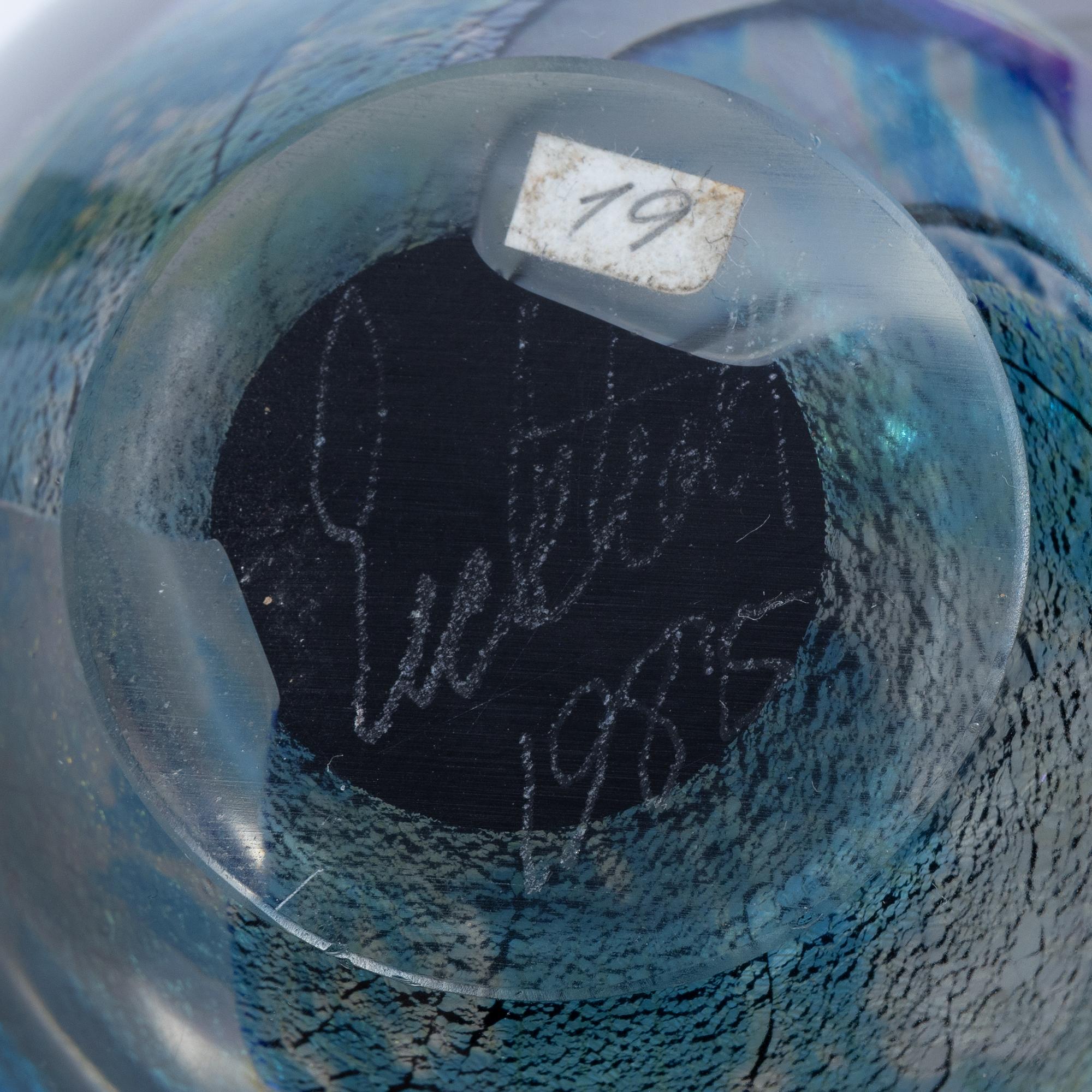 Six glass paperweights, including Robert Eickholt, USA, 1985, & Caithness of Scotland.