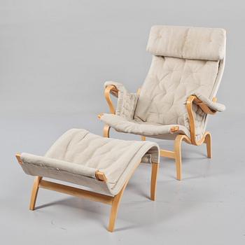 FÅTÖLJ MED FOTPALL, "Pernilla", Bruno Mathsson, 1900-talets andra hälft.