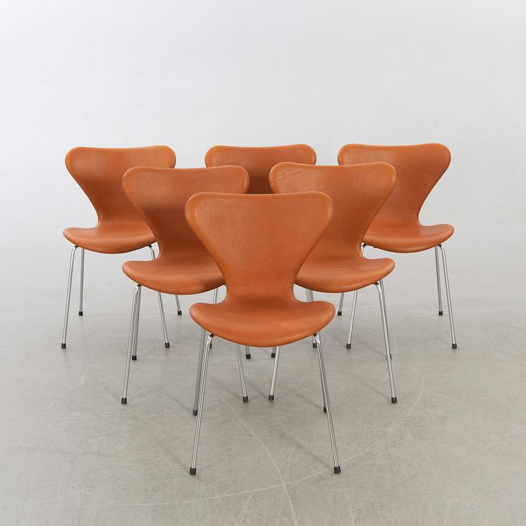 Arne Jacobsen, stolar, 6 st, "Sjuan", Fritz Hansen, Danmark.