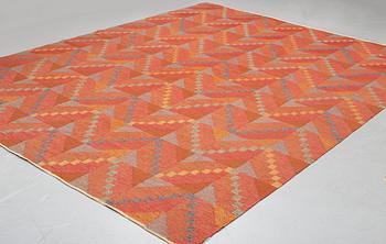 Brita Grahn, matto, flat weave, ca 354,5 x 277 cm, signed Brita Grahn.