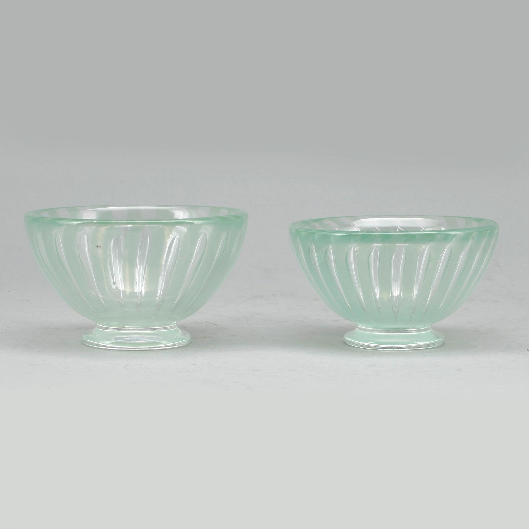 SKÅLAR, glas, ett par, Edvin Öhrström, Orrefors. Omkring 1900-talets mitt. Signerade undertill: 1289E.