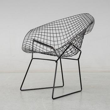 Harry Bertoia, a 'Diamond Chair'.