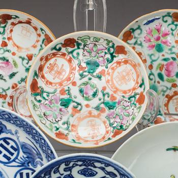 ASSIETTER MM, 10 delar, porslin, Kina 1800 och 1900-tal.