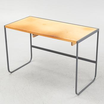 Mats Broberg & Johan Ridderstråle, a 'Tati' desk, Asplund.