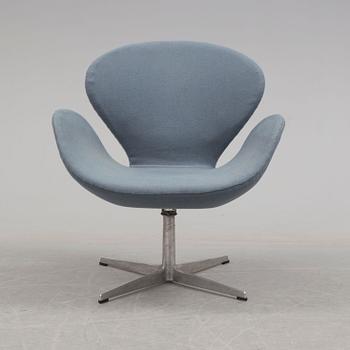 Armchair, "The Swan", by Arne Jacobsen for Fritz Hansen, 1970-tal.