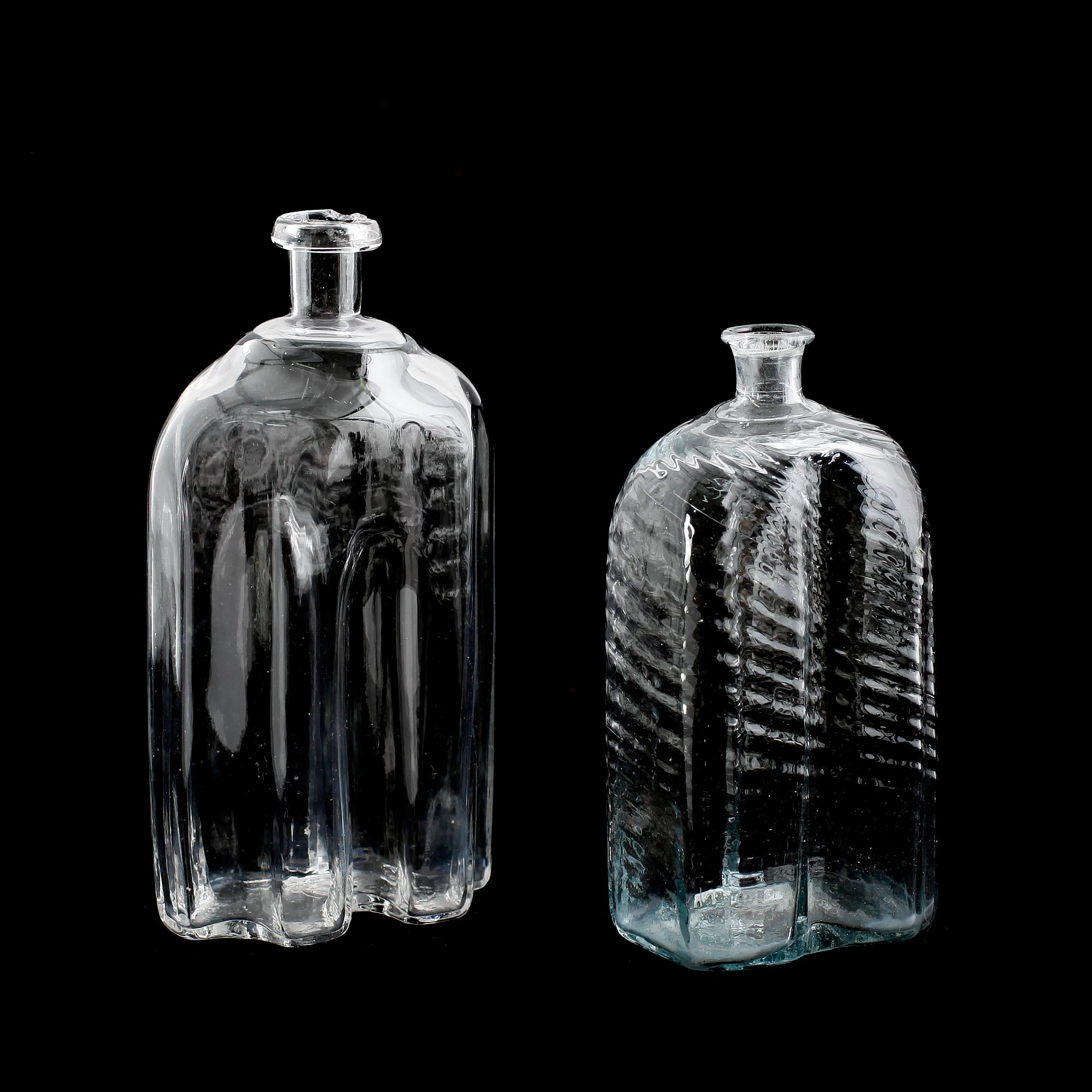 KARAFFER, 2 st, glas, 1800-tal.