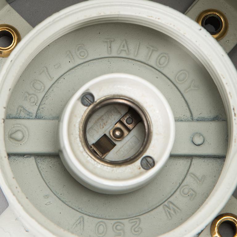 Paavo Tynell, ulkovalaisinpari 7307-16, Taito 1930-luku.