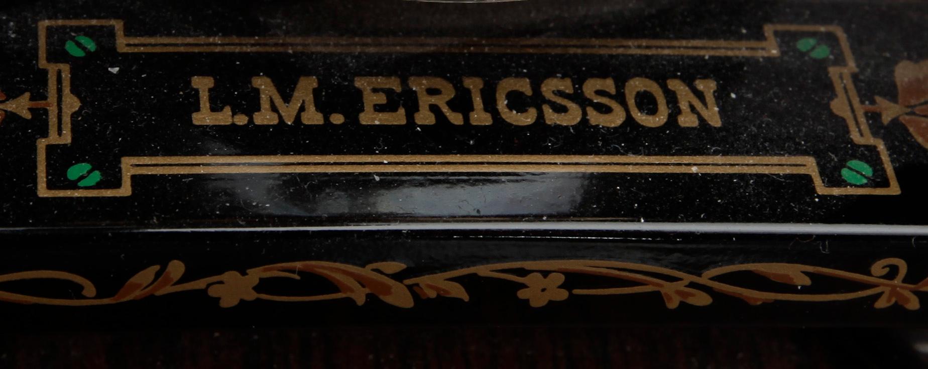 TELEFON, jubileumsmodell efter "Taxen", LM Ericsson. Sent 1900-tal.