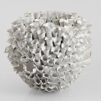 An earthenware 'Manitapi' vase, Thailand, 21st Century.