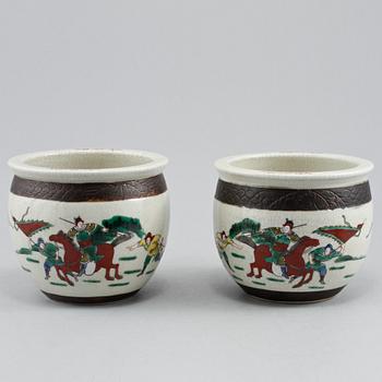 YTTERFODER, ett par, porslin, Kina, 1900-tal.