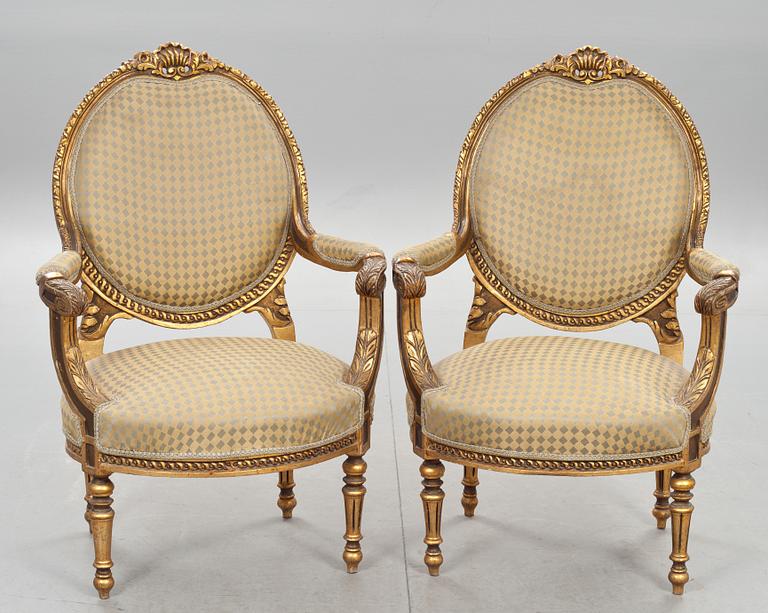 KARMSTOLAR, ett par. Louis XVI-stil 1900-talets slut.
