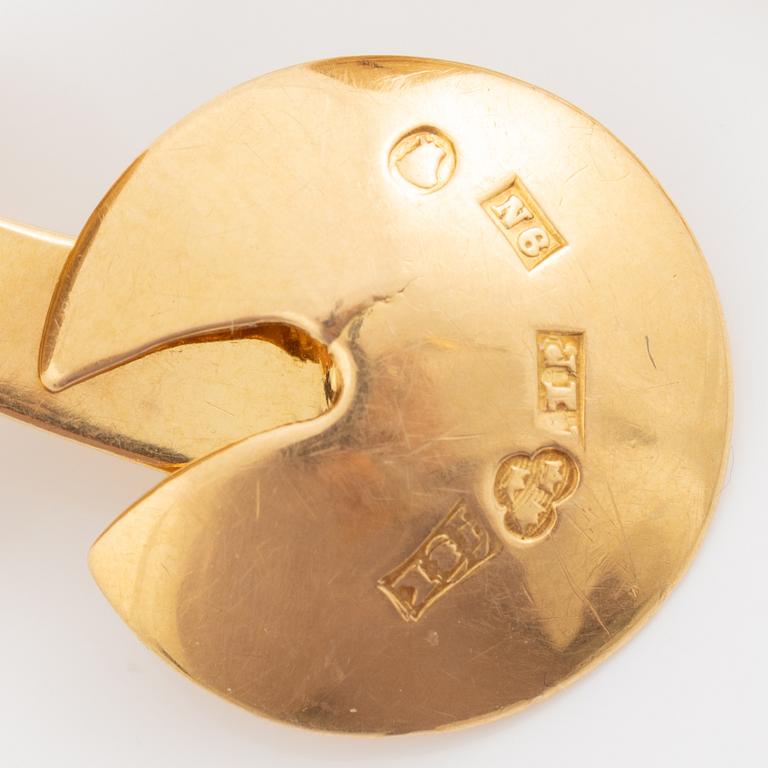 Manschettknappar, ett par, 18K guld med emalj, 1800-tal.