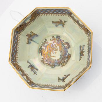 Daisy Makeig-Jones, "Fairyland Lustre" bowl, Wedgwood, England 1920s-30s, model Z4829.