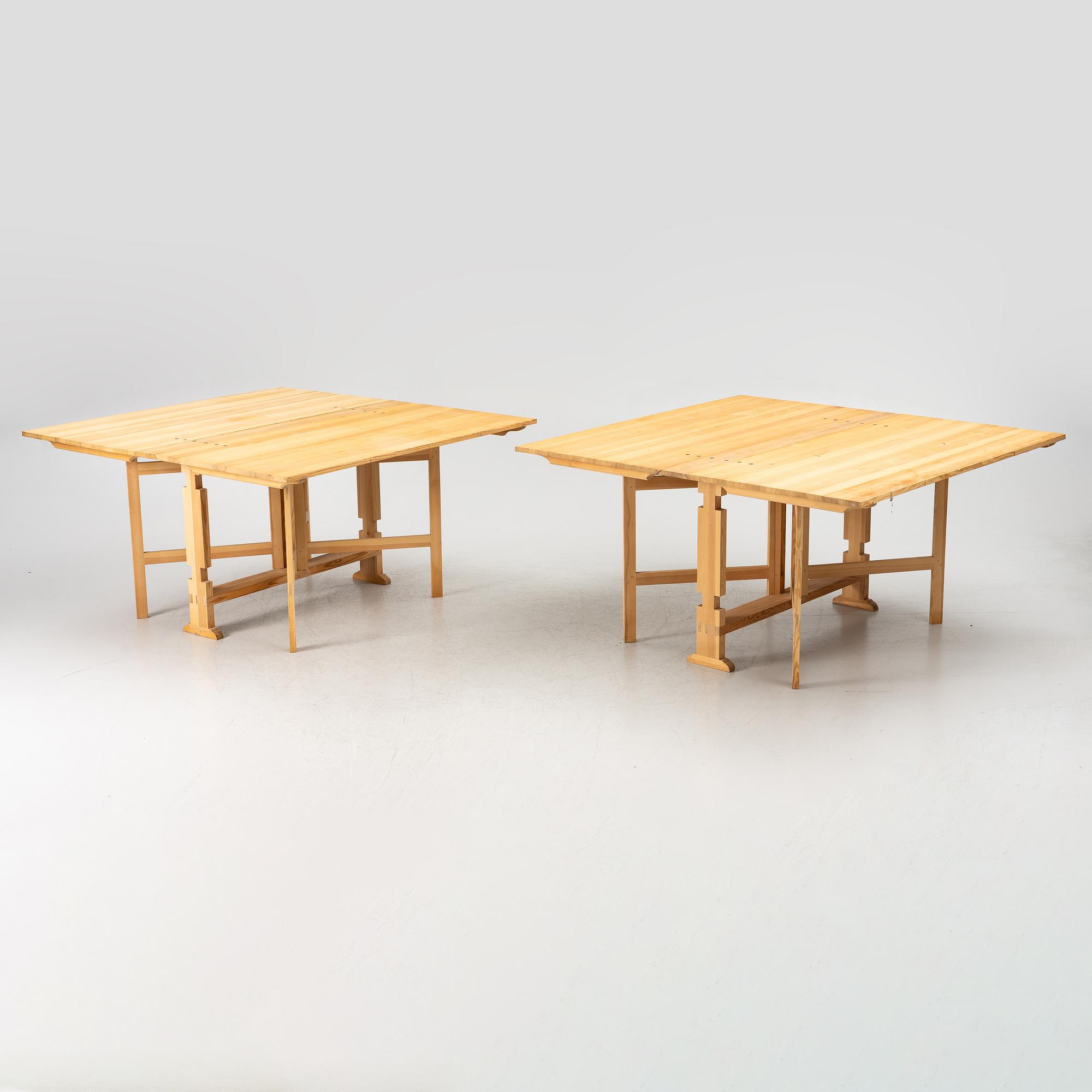 Slagbord, ett par efter 1700-tals modell, tillverkade omkring 1960-70.