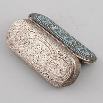 DOSA, silver, Frankrike, omkring 1900, vikt 70 g.