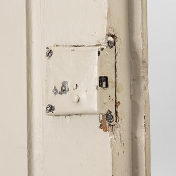 Cabinet, 18th and 19th century.