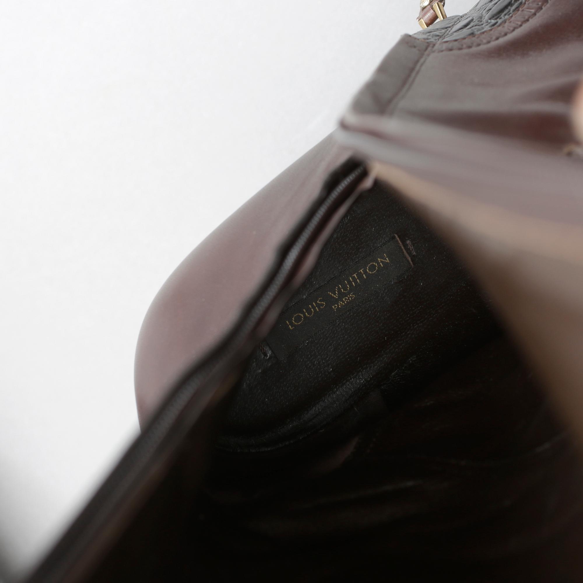 STÖVLAR, Louis Vuitton.