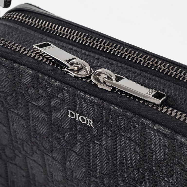 Christian Dior, väska, "Wallet on Strap", 2021.