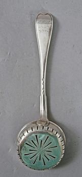 SOCKERSTRÖARE, silver, Petter Eneroth, 1794. Ca 50 g.