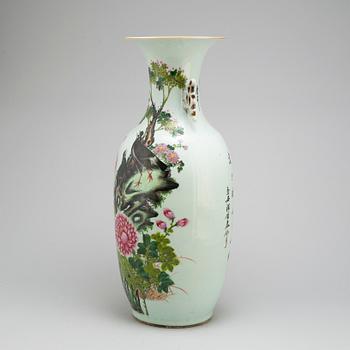 VAS, porslin, 1900-tal Kina,