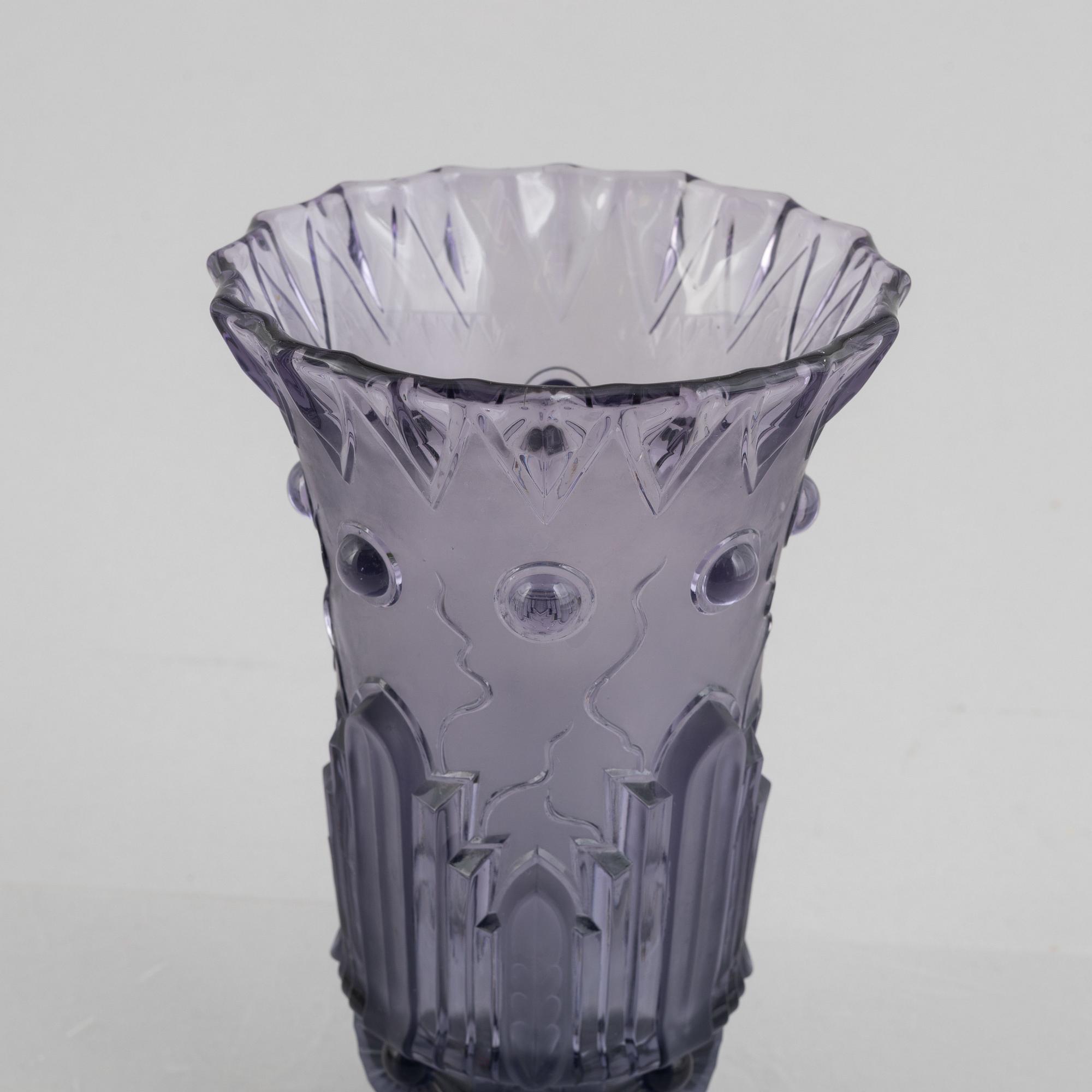 Edvin Ollers, a "EOL", nr. 20 glass vase, Elme Glasbruk, 1928-30.