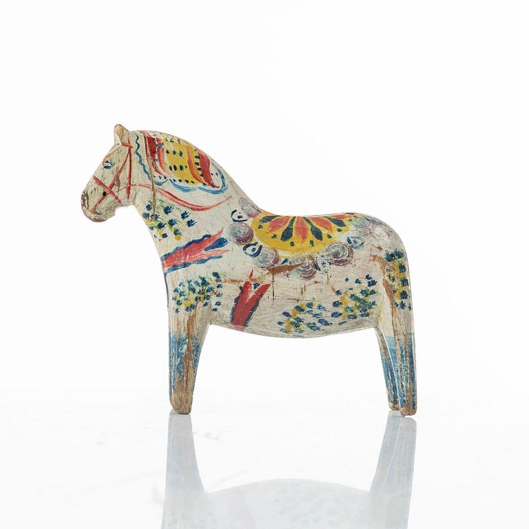 Dalahäst, troligen Nissergården, Vattnäs, Dalarna, 1900-talets första hälft.