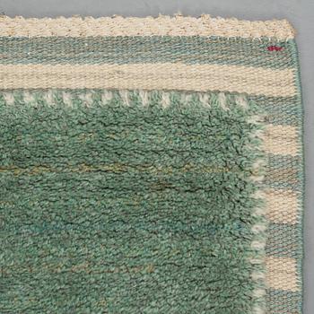 Barbro Nilsson, A carpet, "Gyllenrutan grön", knotted pile in relief ca 240,5-241,5 x 135,5-138 cm, signed AB MMF BN.