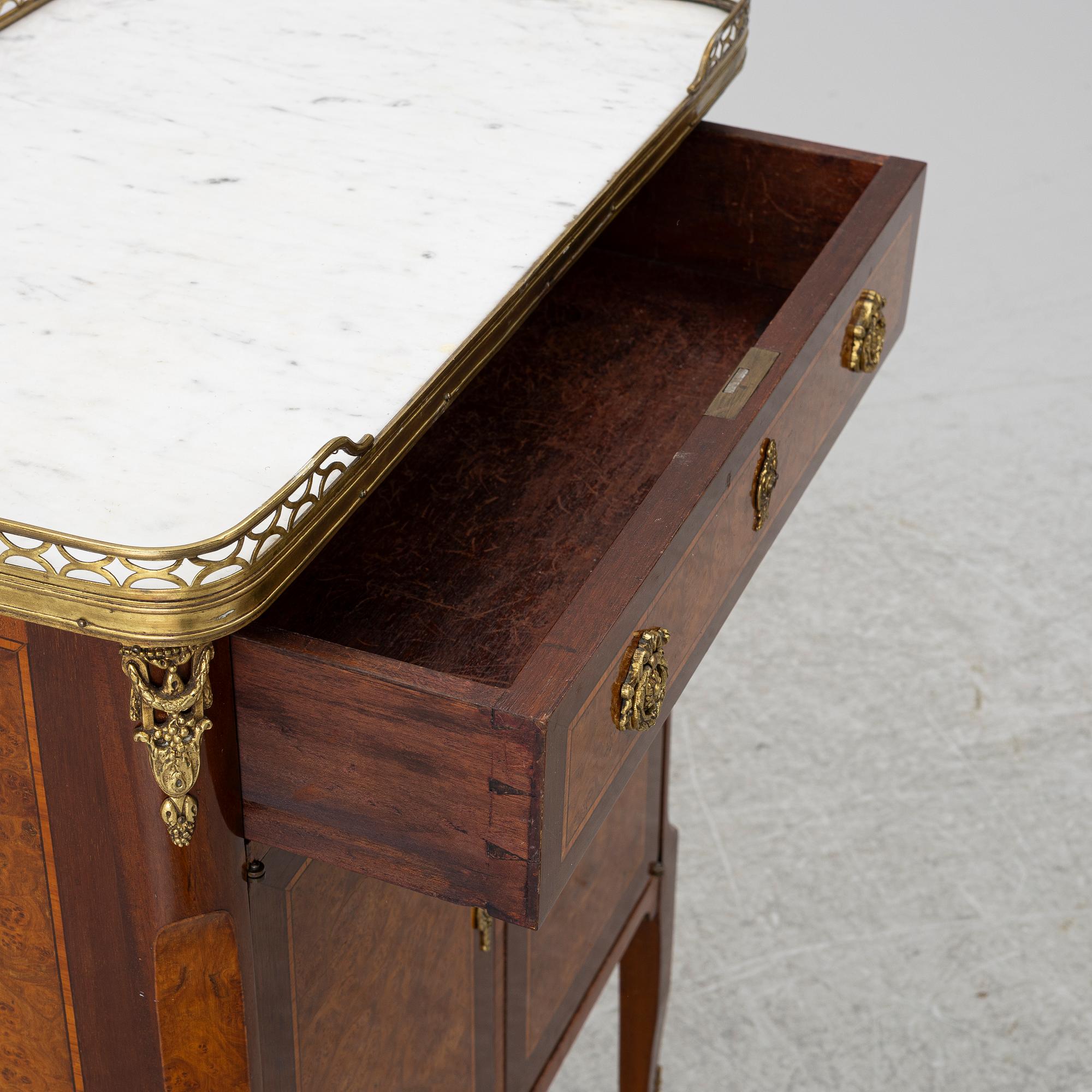 Barskåp, Louis XIV-stil, 1900-tal.