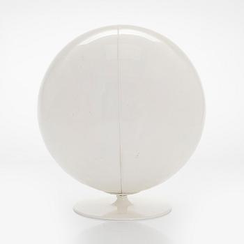 Eero Aarnio, miniatyyri, "Pallotuoli" Vitra Design Museum.