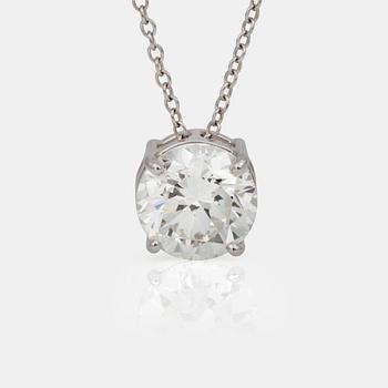 629. A brilliant-cut diamond, 3.01 cts, I/VVS according to certificate from IGI and HRD, pendant.