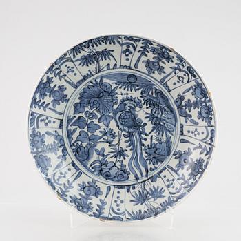 Fat, porslin. Mingdynastin, 1500-tal.