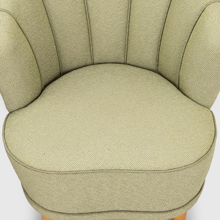 A 1950s pair of armchairs "Elisabeth" for Asko Finland.