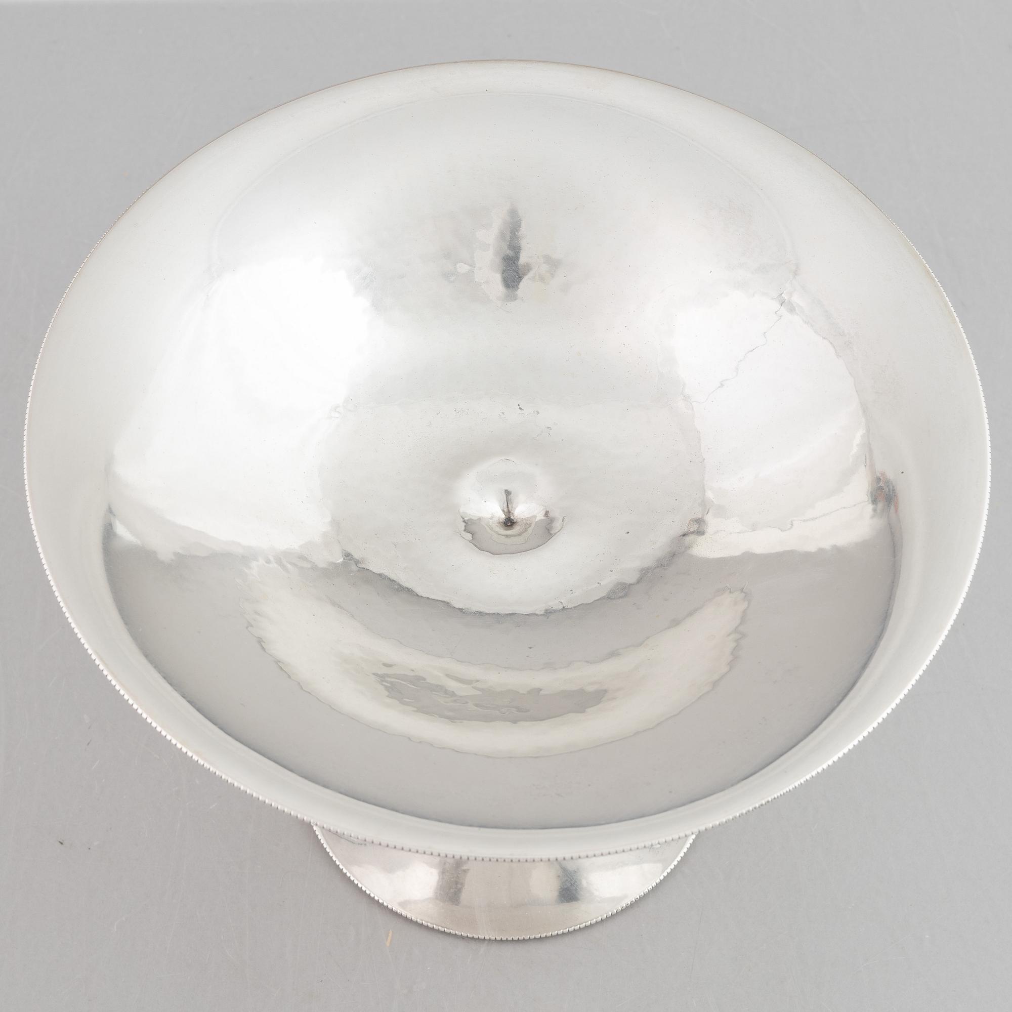 A silver bowl on a high foot, Swedish import mark and mark of Carl Söderqvist, Gothenburg 1927.