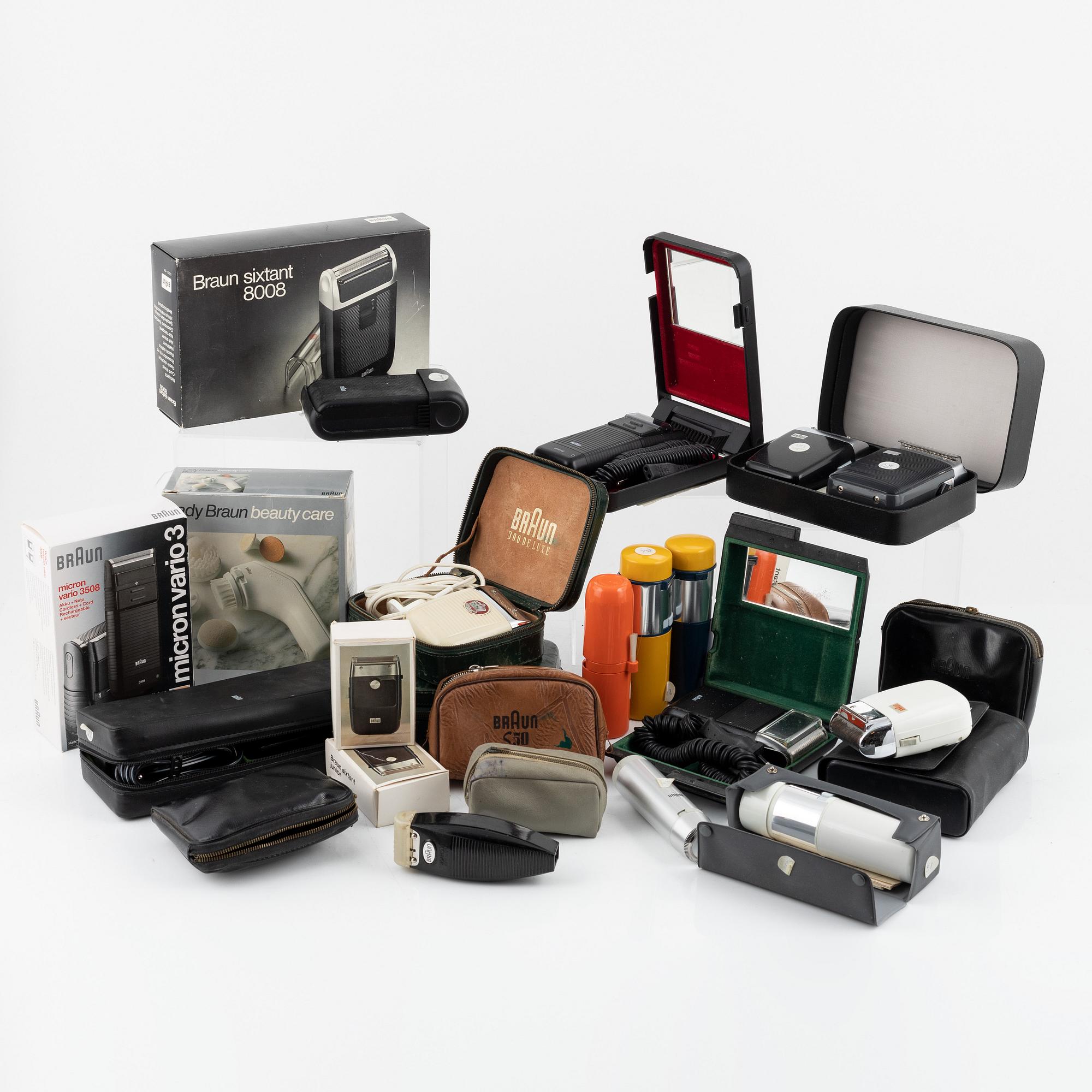 Dieter Rams, Florian Seiffert, GA Möller, R Ullman R Fisher, et al., 22 shavers, Braun.