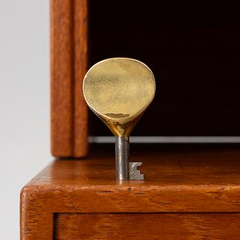 Yngve Ekström, cabinet, "Krus", AB Westbergs Möbler, Tranås, model designed in 1955.