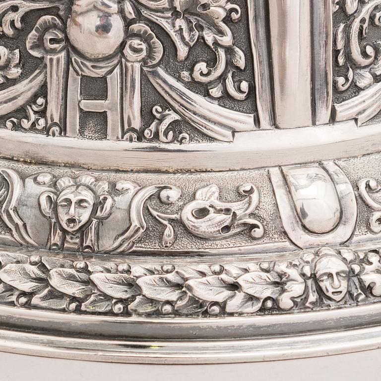 A Victorian silver flagon, maker's marks of  John Aldwinckle & Thomas Slater, London 1889.