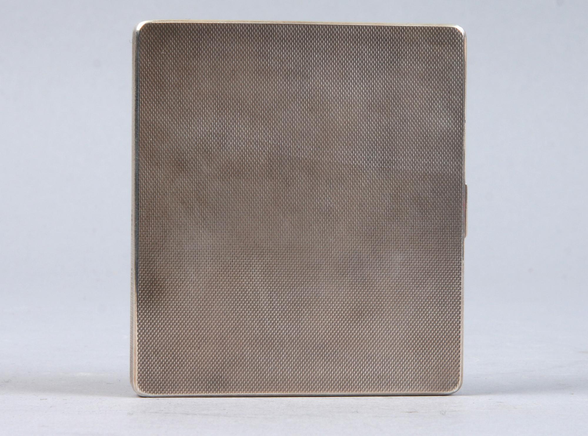 CIGARETTETUI, silver, Mappin & Webb, Birmingham, England, 1924.