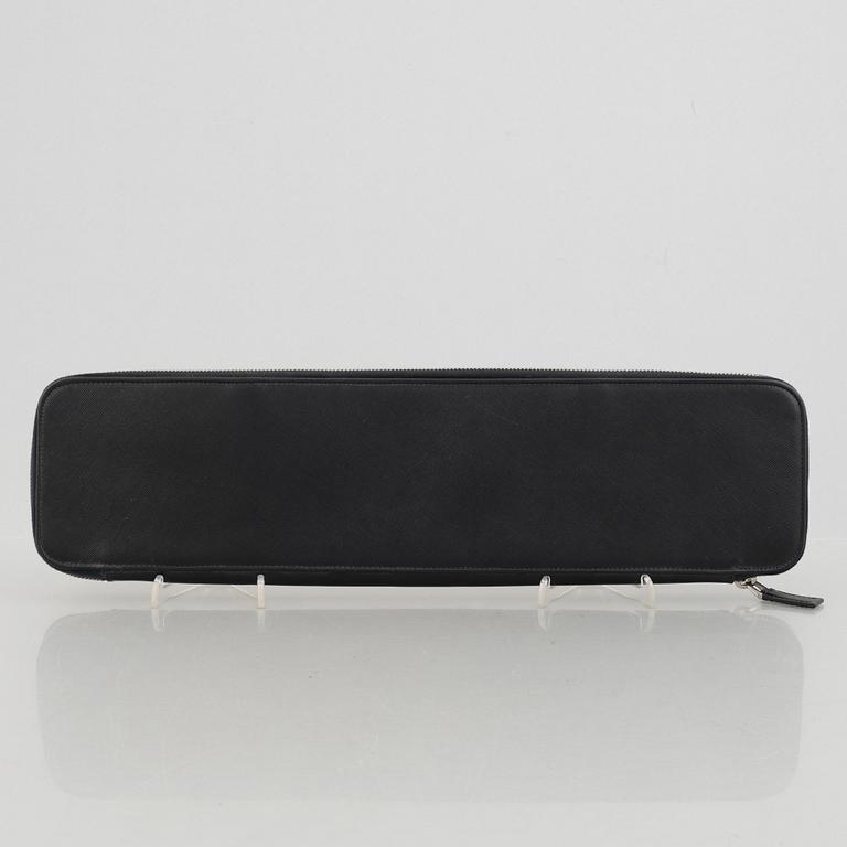 Prada, tie-case.