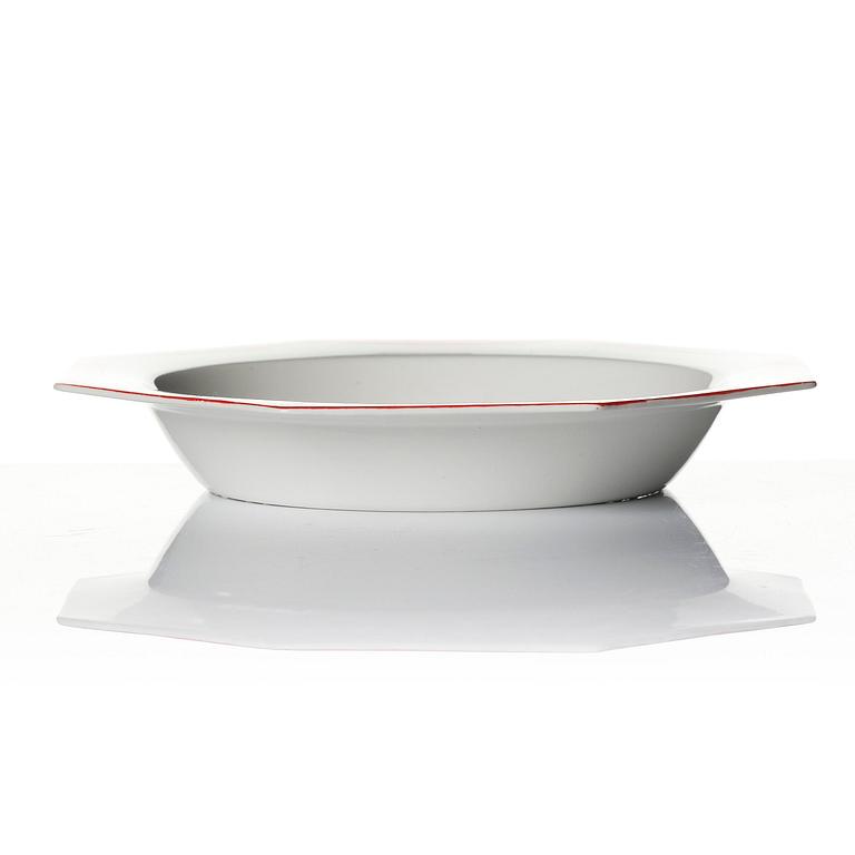 Karin Björquist, a 76-piece “Röd kant” bone china dinner service, Gustavsberg, post 1968.